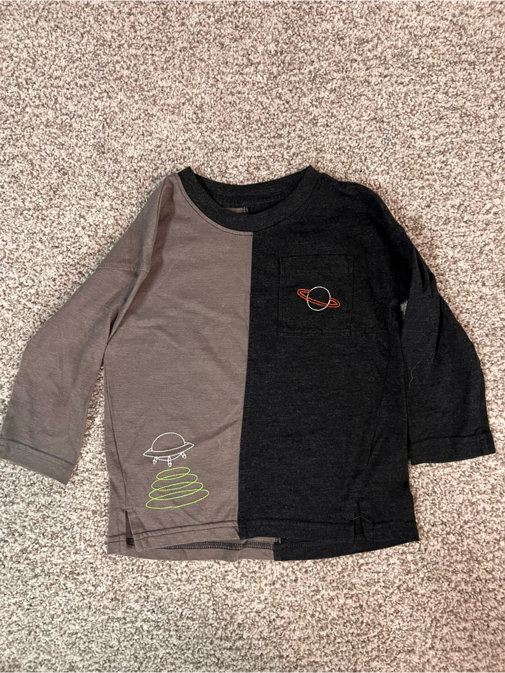 Cat & Jack Gray and Black Space Pocket Long Sleeve Tee